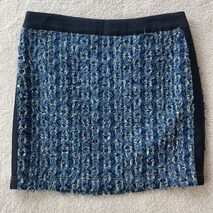 10 Crosby Derek Lam Denim Tweed Skirt w Black Trim